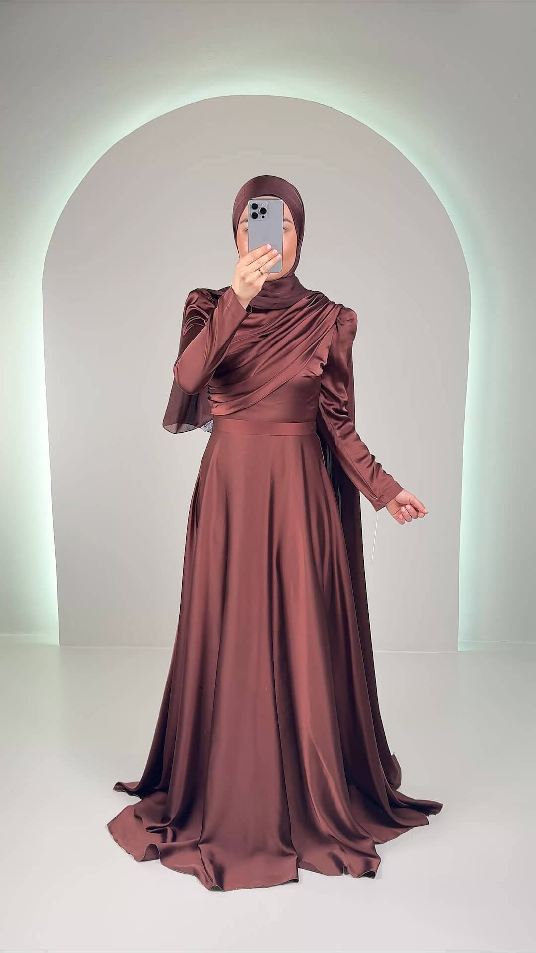 Liza Abendkleid Braun