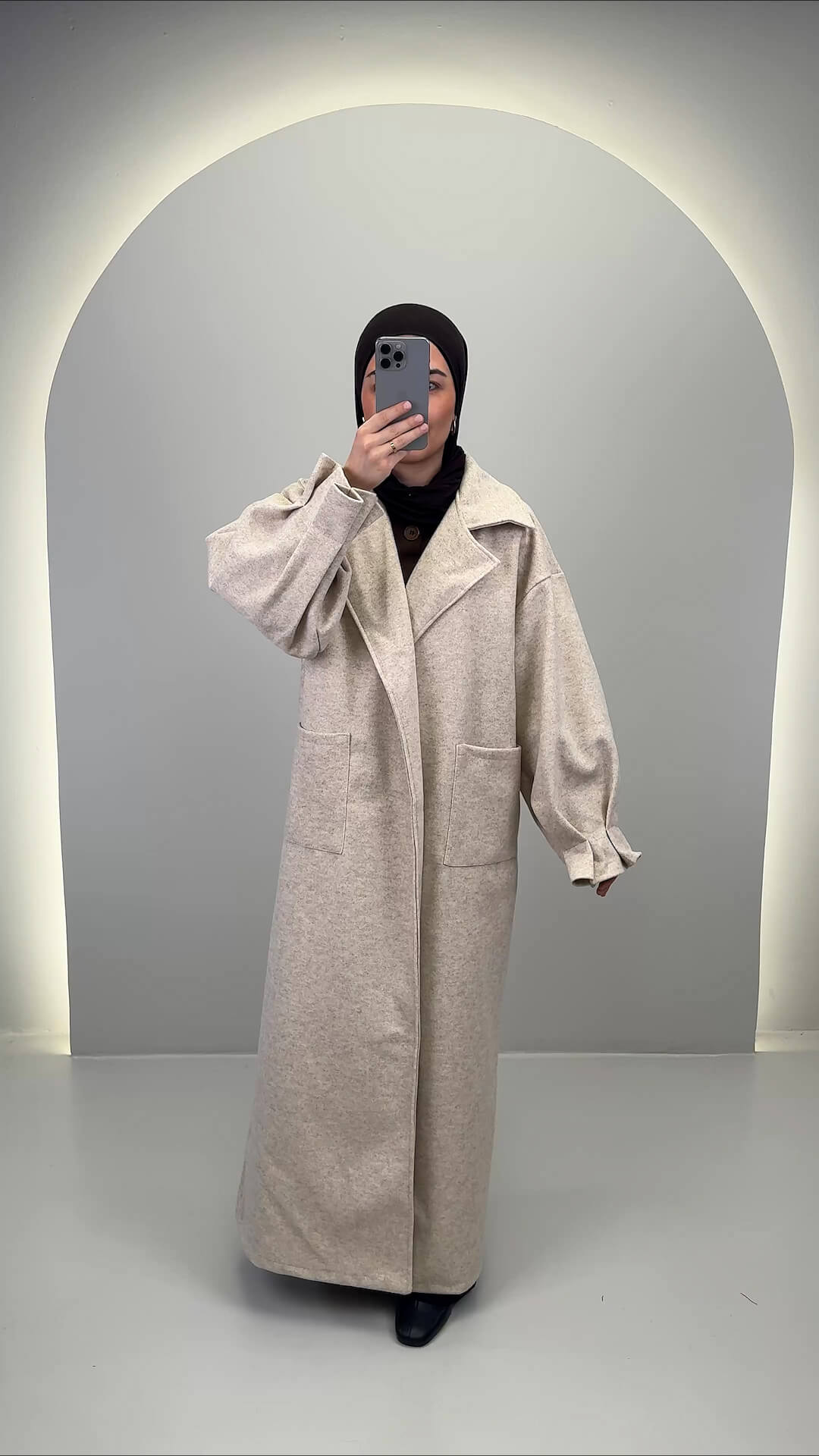 Sinean Mantel Beige 01