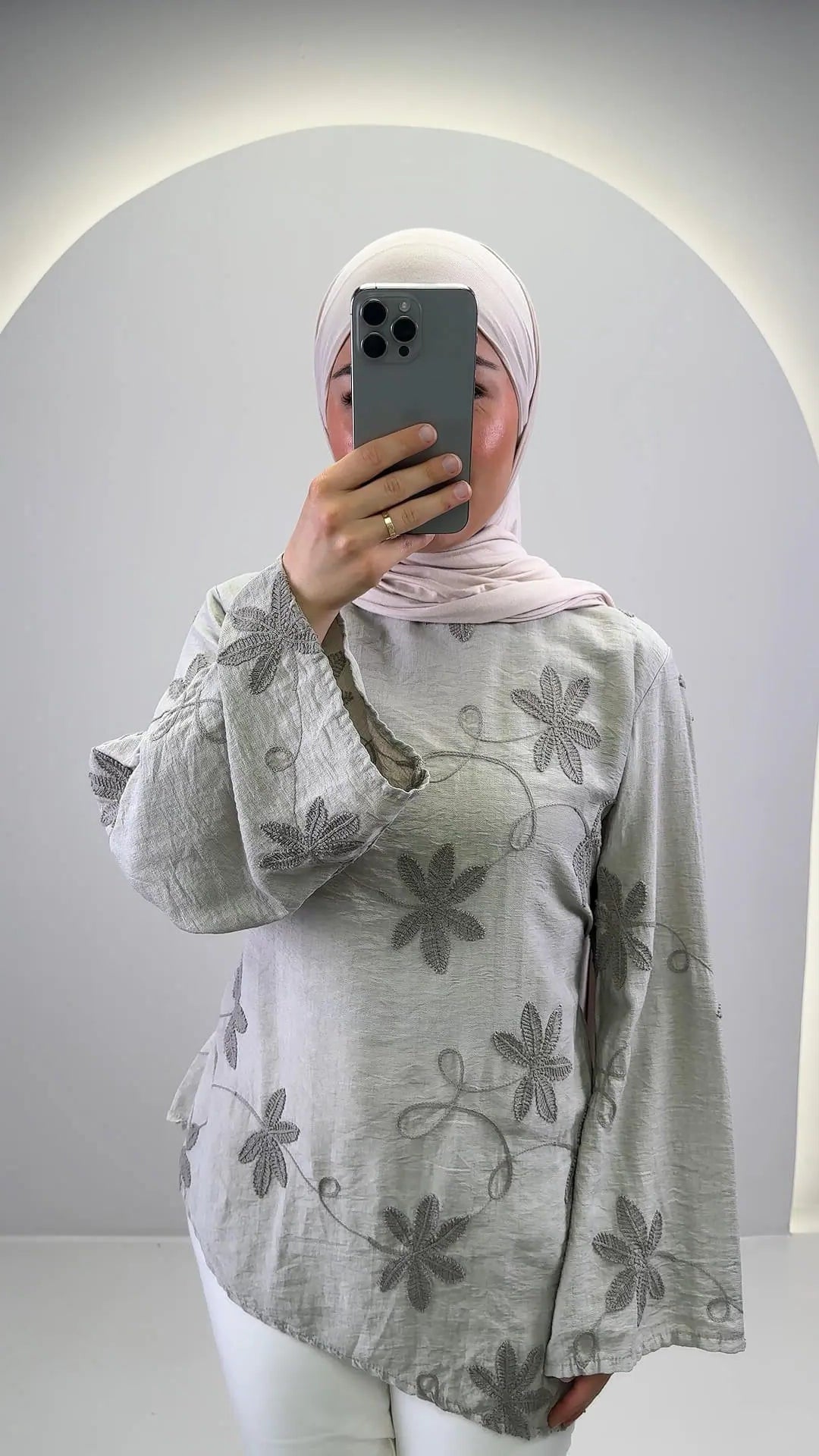 Inaya Top