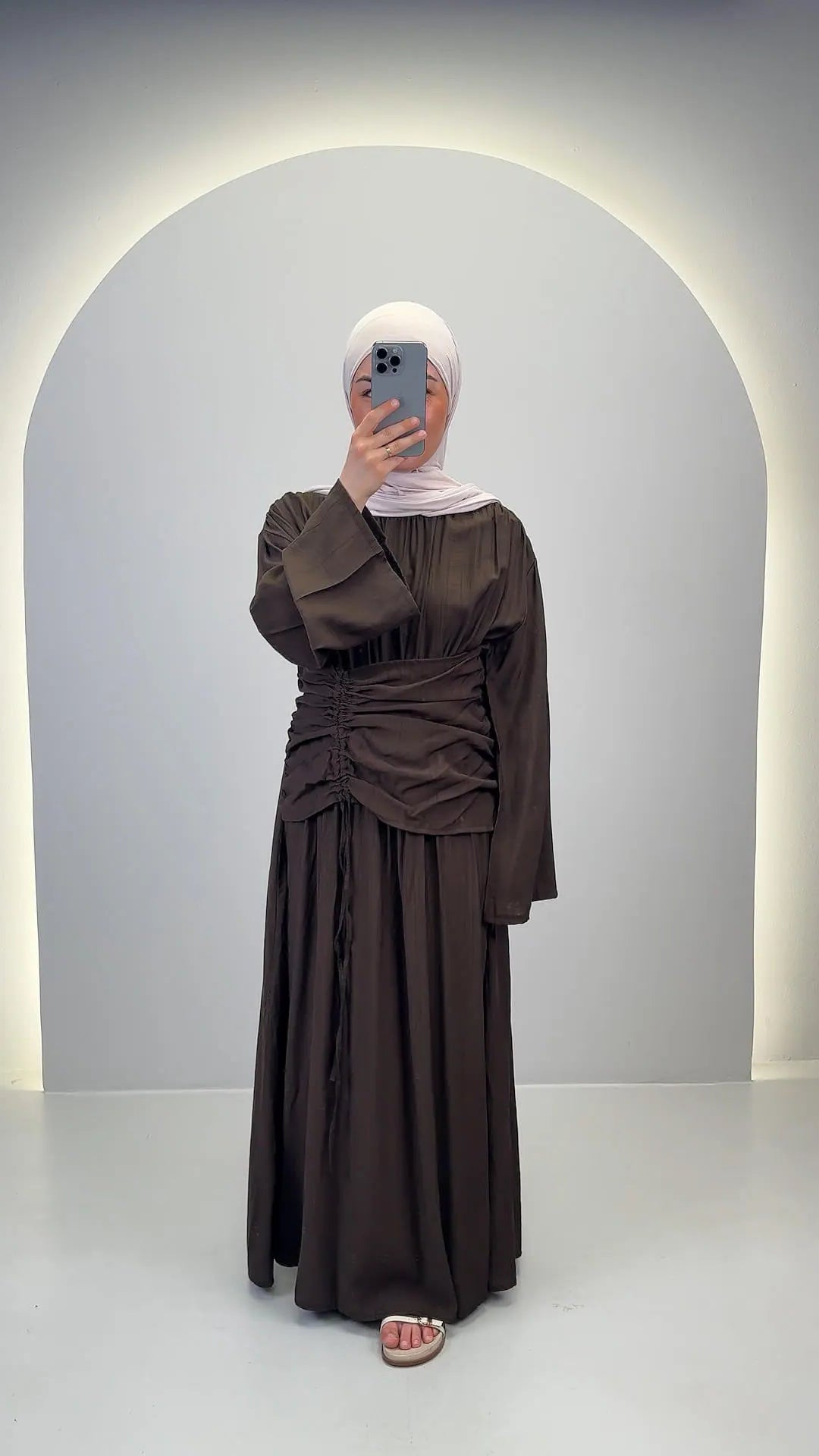Robe Sahra