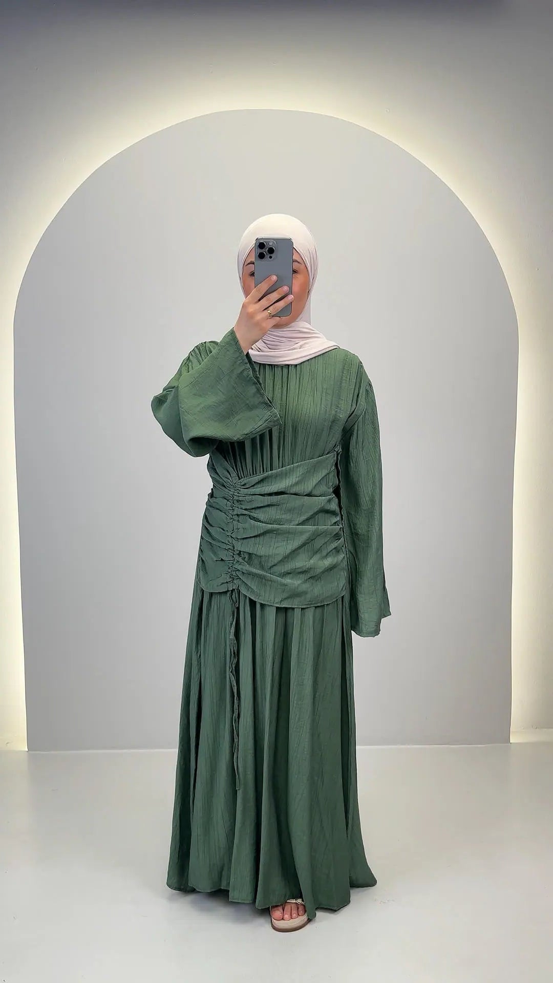 Robe Sahra