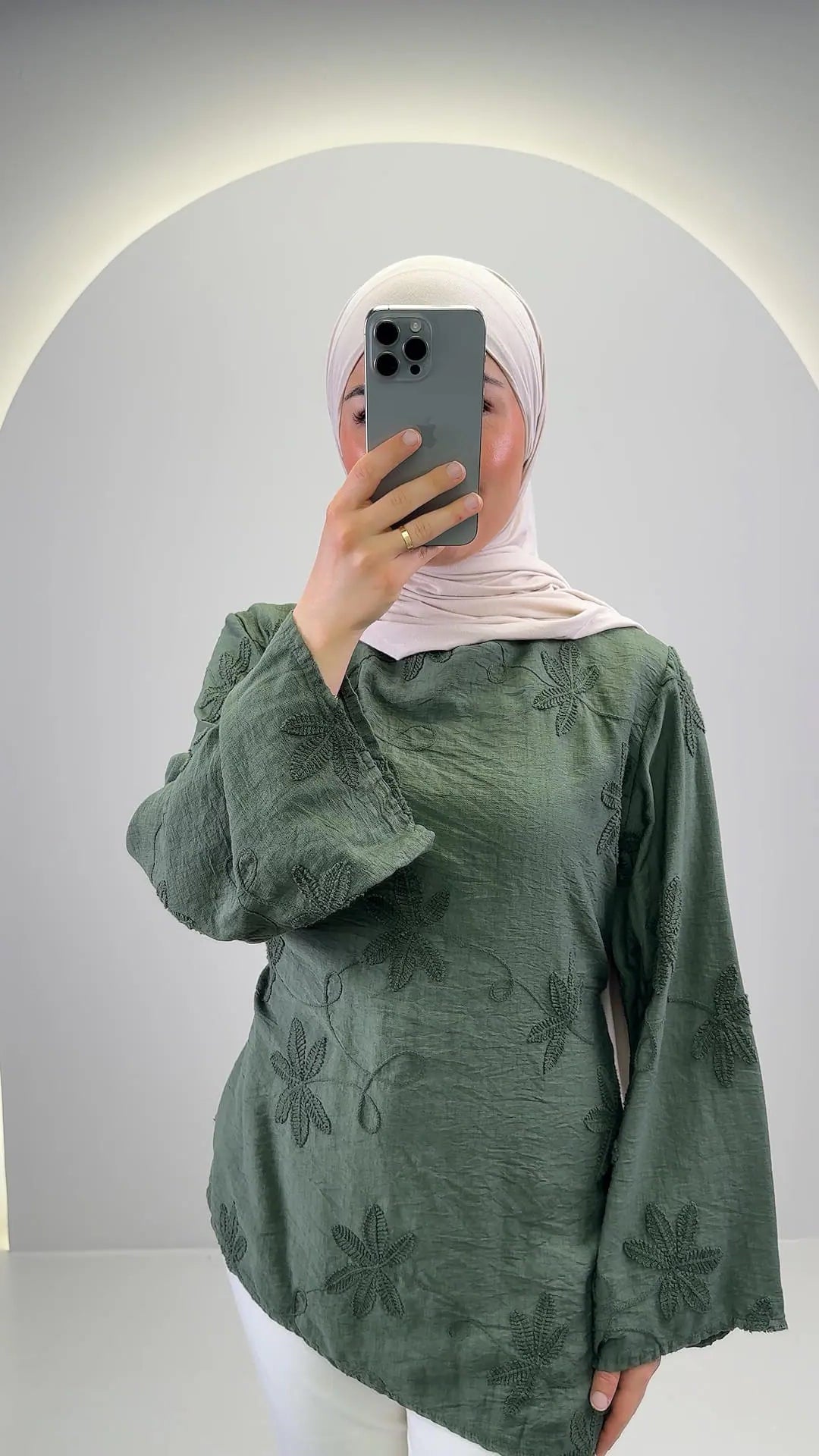 Inaya Top