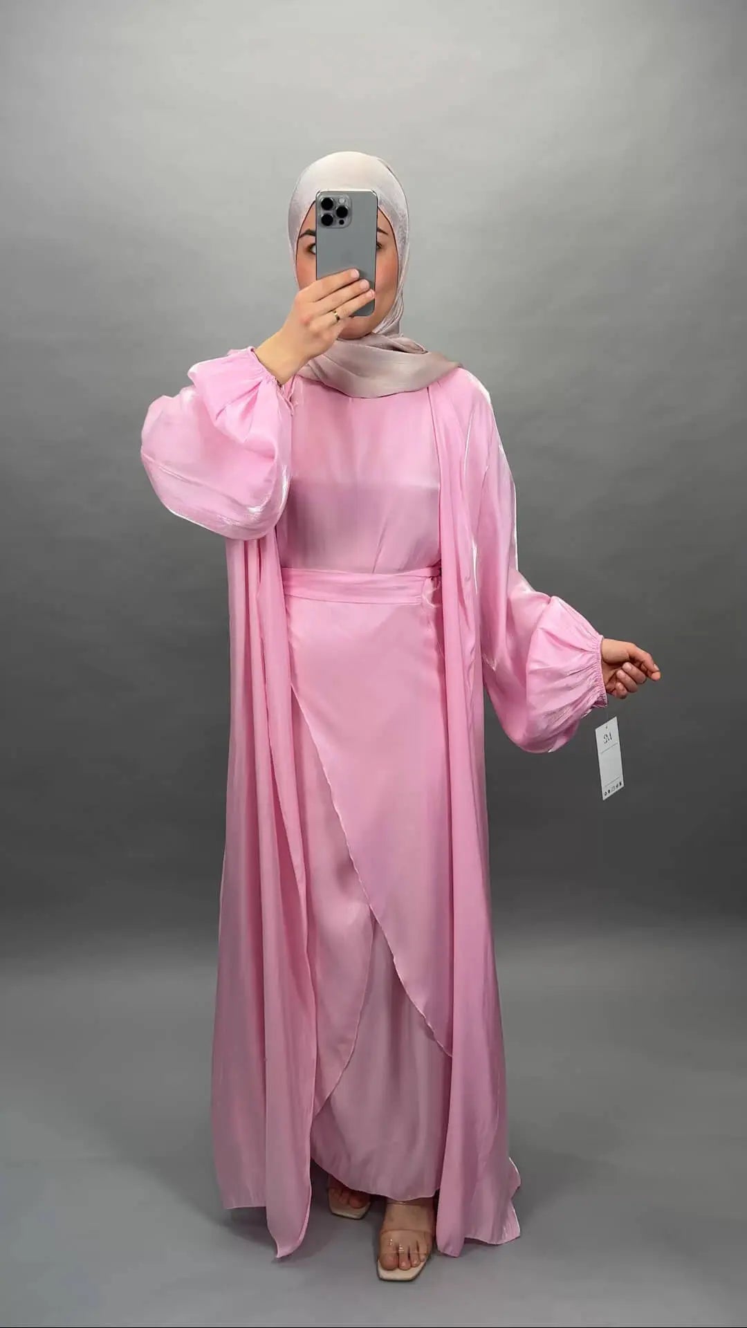 Gabiya Abaya Beige Pink