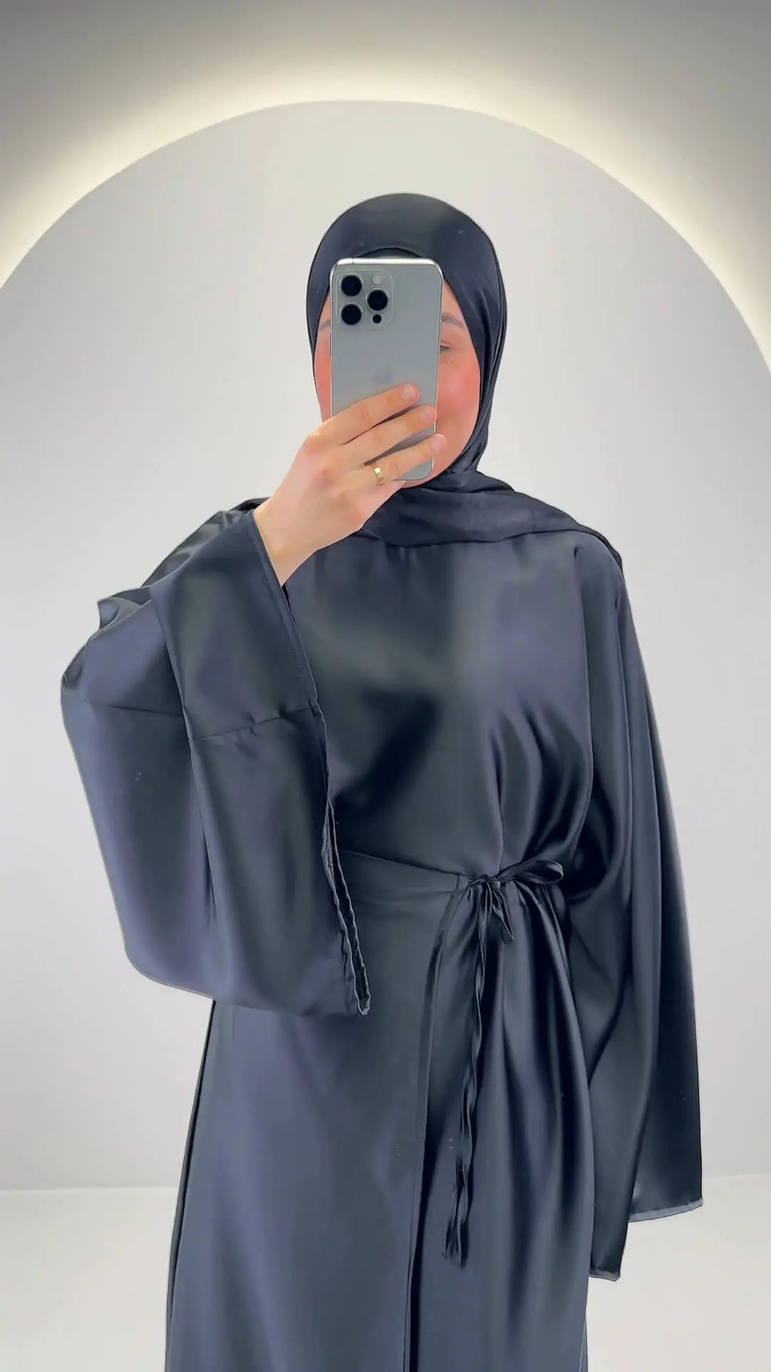 Nesa Abaya Siyah